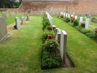 Commonwealth War Graves at All Saints, Newton on Ouse